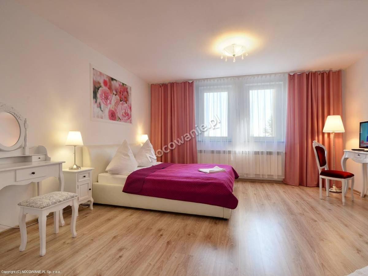 Hotelik Kameleon Pokoje Goscinne يافور المظهر الخارجي الصورة
